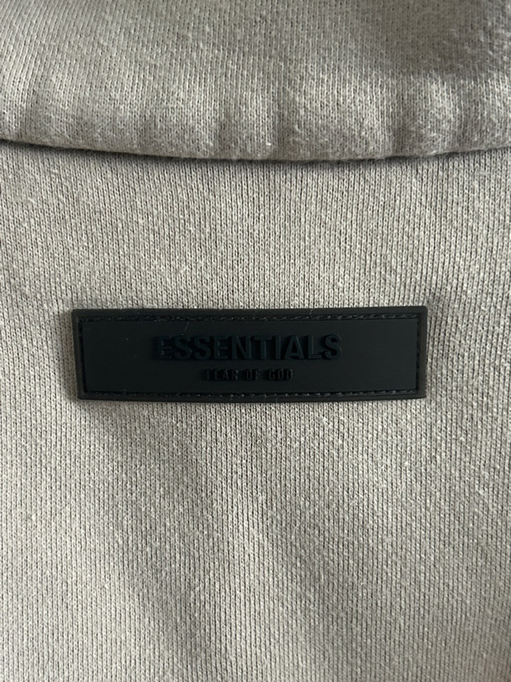 Essentials Fear of God zip up jacket - fits up to Women’s L! - Picture 5 of 7